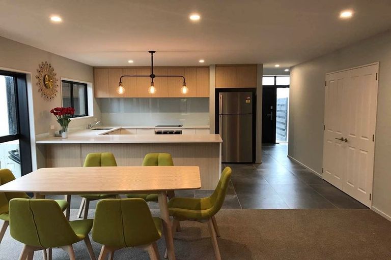 Photo of property in 41d Avonhead Road, Avonhead, Christchurch, 8042