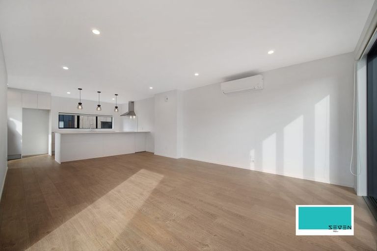 Photo of property in 69 Ninth View Avenue, Beachlands, Auckland, 2018