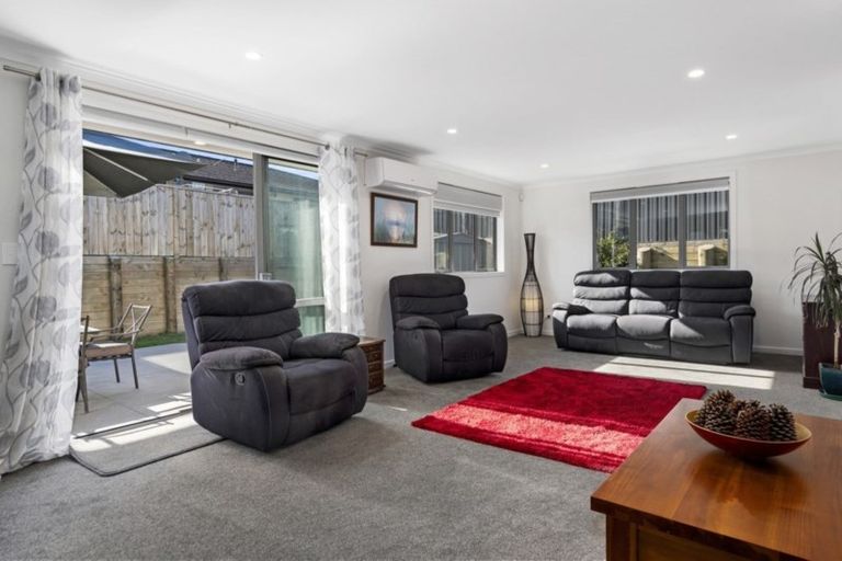 Photo of property in Waterview Estate, 86/4 Greystone Place, Omokoroa, 3114