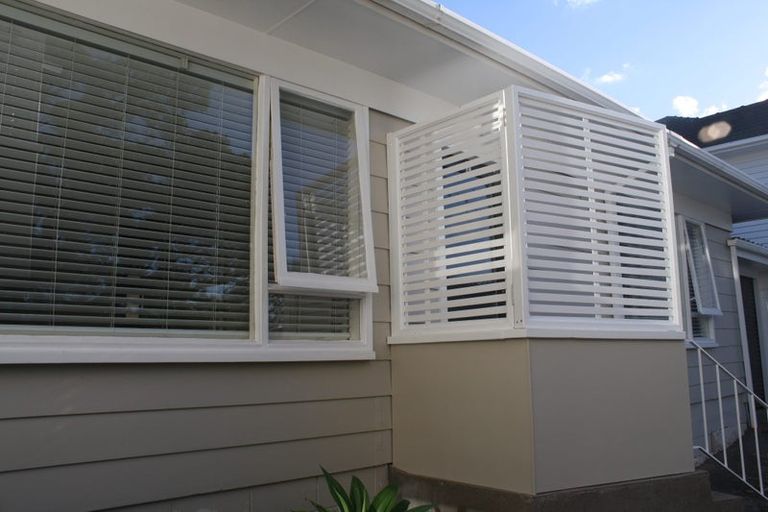 Photo of property in 2/119 Nile Road, Milford, Auckland, 0620