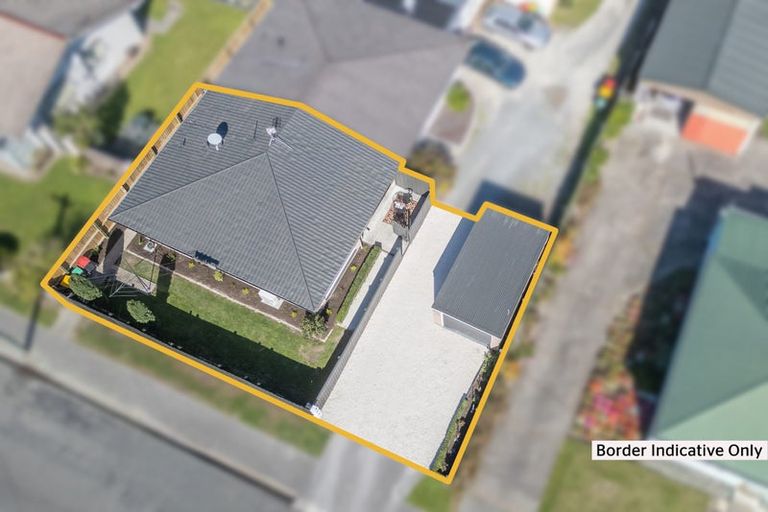 Photo of property in 1/24 Richill Street, Belfast, Christchurch, 8051