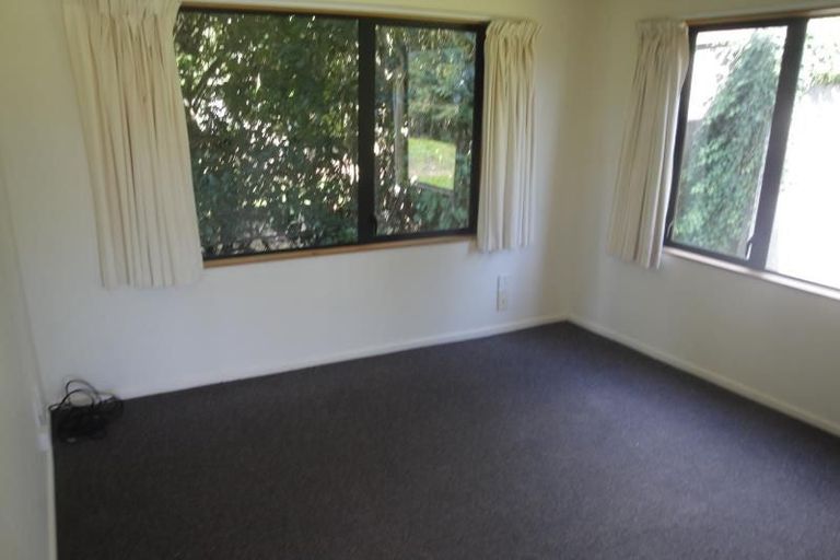 Photo of property in 2 Moss Lane, Raumati Beach, Paraparaumu, 5032