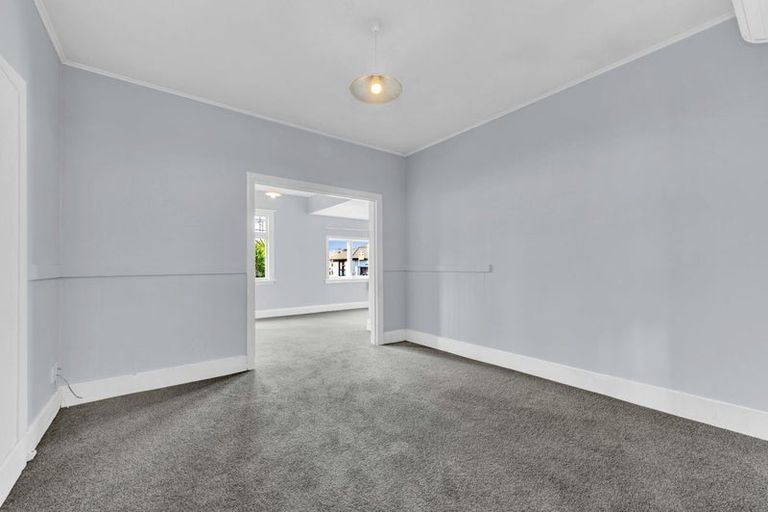 Photo of property in 12 Randolph Street, Woolston, Christchurch, 8062