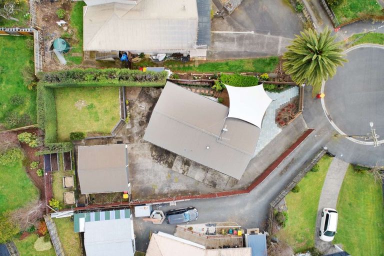 Photo of property in 27 Manapouri Place, Glenview, Hamilton, 3206