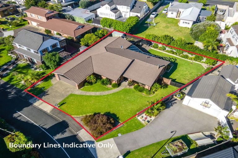 Photo of property in 5 Basilton Close, Bucklands Beach, Auckland, 2012