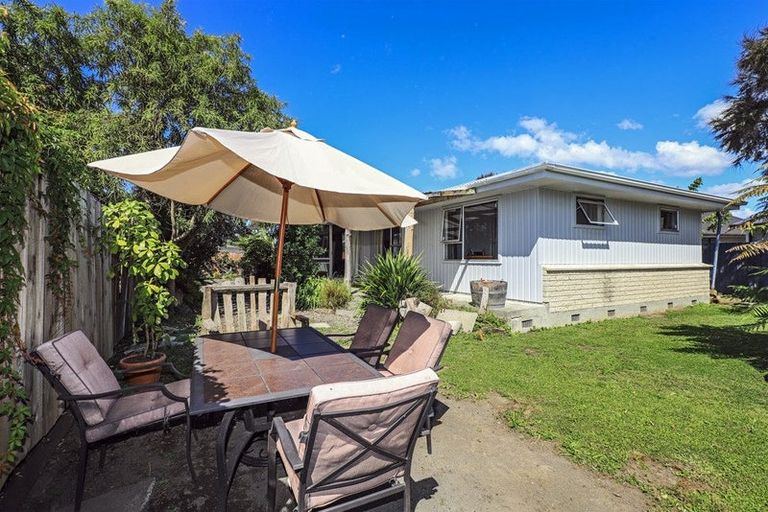 Photo of property in 9a Wordsworth Crescent, Maraenui, Napier, 4110