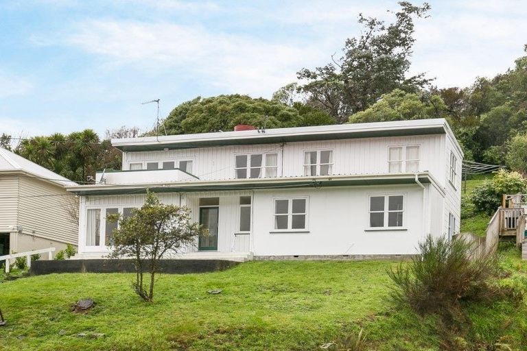 Photo of property in 21 South Karori Road, Karori, Wellington, 6012