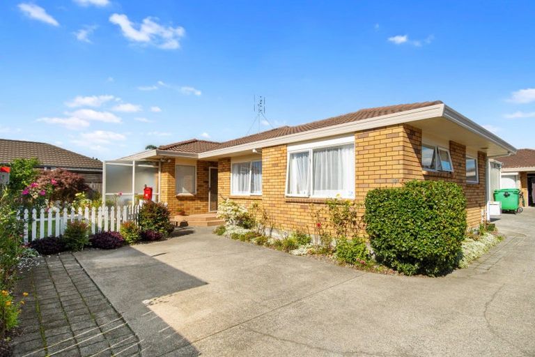 Photo of property in 19b Pemberton Crescent, Greerton, Tauranga, 3112