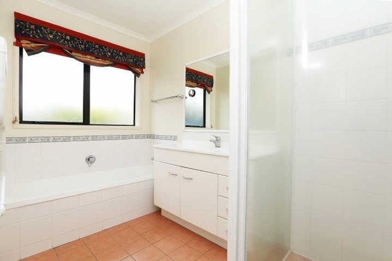 Photo of property in 3 Blairgowrie Place, Rototuna North, Hamilton, 3210