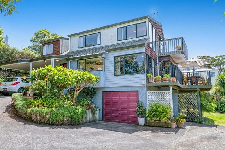 Photo of property in 12 Mariner Drive, Gulf Harbour, Whangaparaoa, 0930