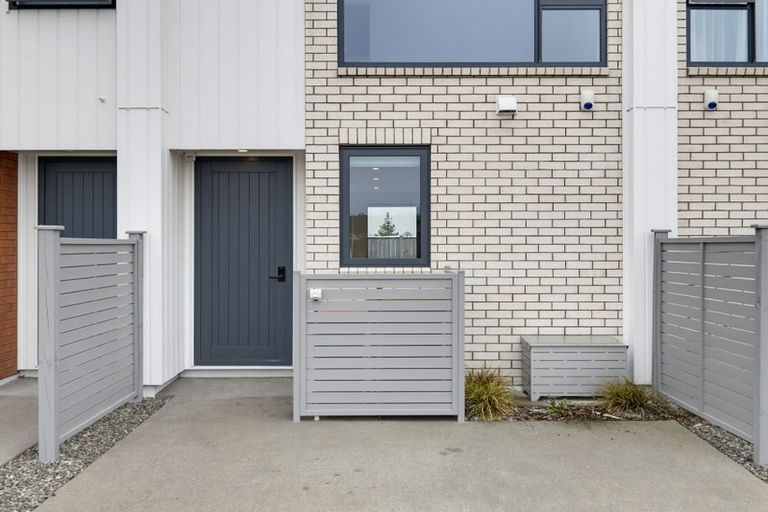 Photo of property in 23 Ngakoro Road, Karaka, Papakura, 2113