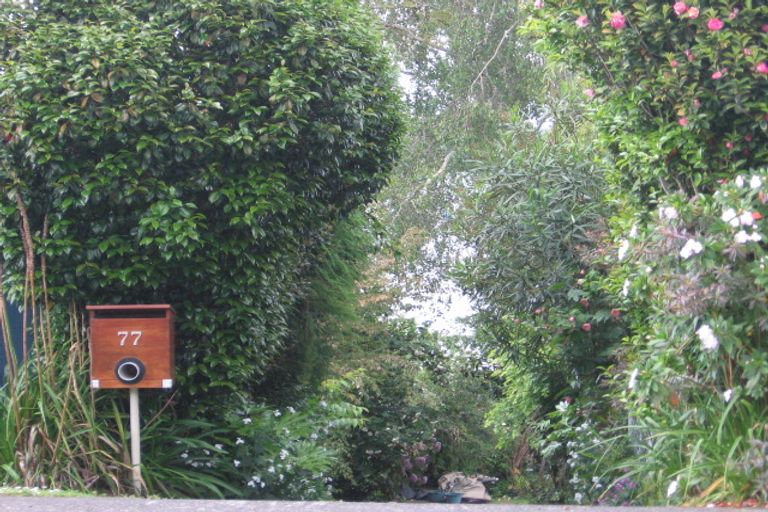 Photo of property in 77 Omokoroa Road, Omokoroa, 3114