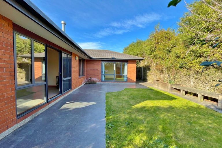 Photo of property in 2/82 Middleton Road, Upper Riccarton, Christchurch, 8041