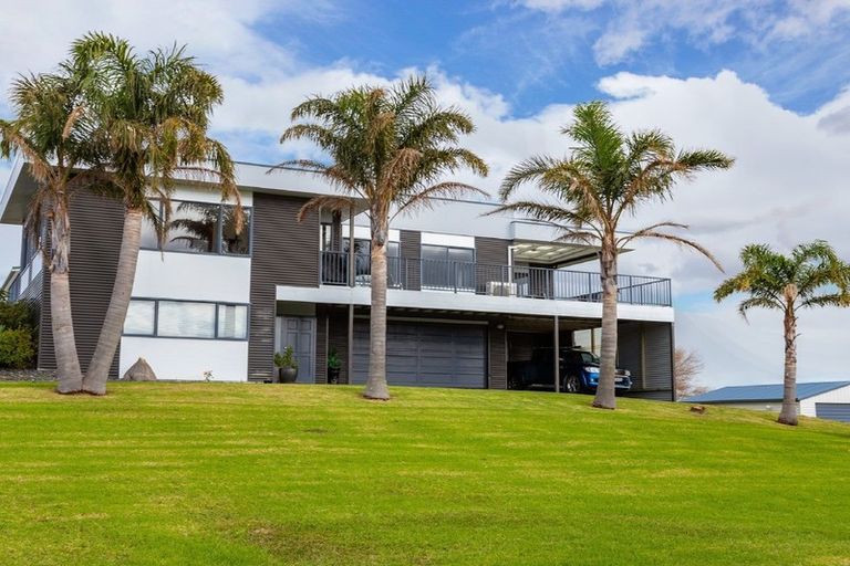 Photo of property in 27 Cullen Street, Mangawhai Heads, Mangawhai, 0505