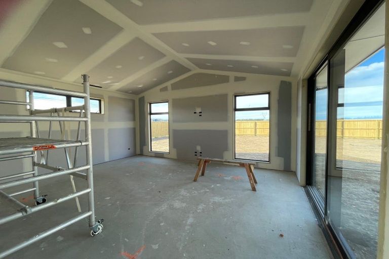 Photo of property in 49 Kingsdowne Drive, West Melton, 7618