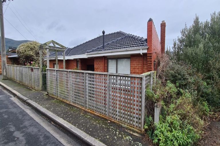 Photo of property in 45 Brownville Crescent, Maori Hill, Dunedin, 9010