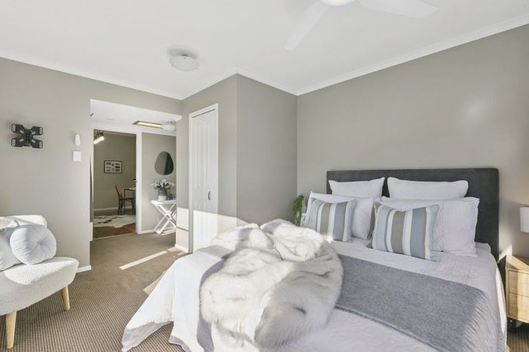 Photo of property in 14 Cecil Road, Tawa, Wellington, 5028