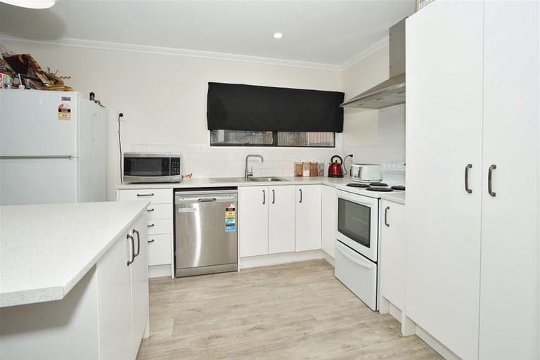 Photo of property in 11d Baverstock Road, Nawton, Hamilton, 3200