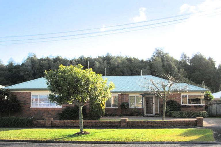 Photo of property in 1 Short Street, Claudelands, Hamilton, 3214