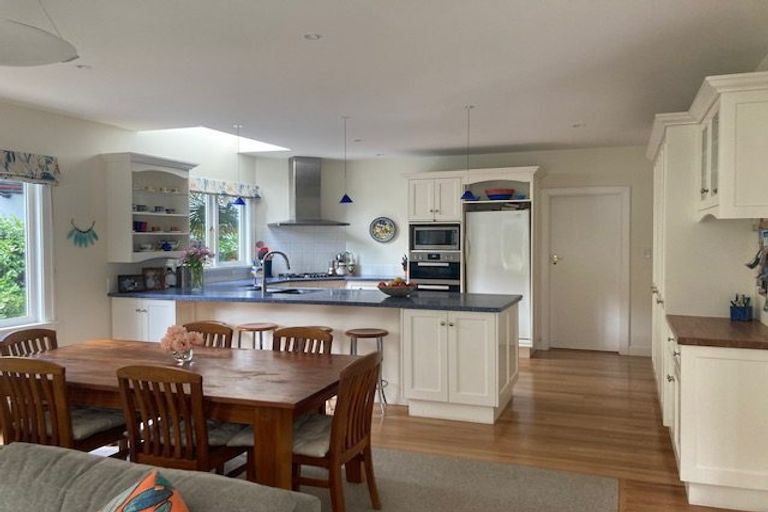 Photo of property in 119 Glandovey Road, Strowan, Christchurch, 8052