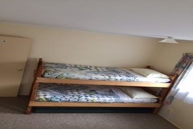 Photo of property in 20 Mackenzie Street, National Park, Owhango, 3989