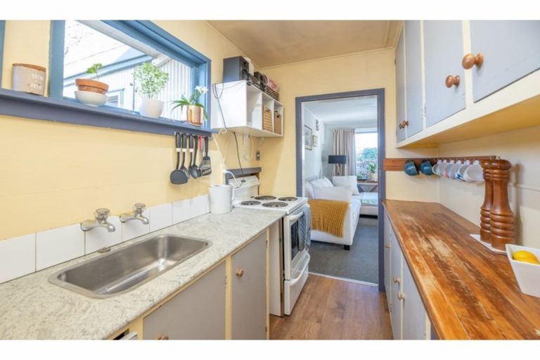 Photo of property in 34 Burnett Street, Oxford, 7430