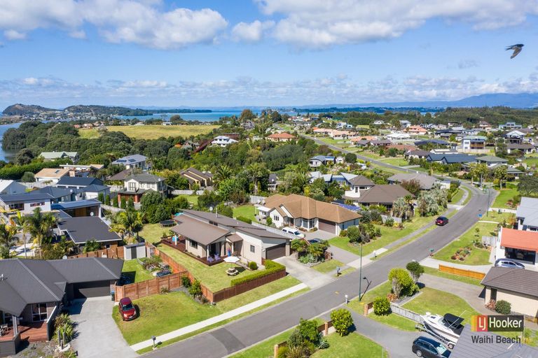 Photo of property in 104 Koutunui Road, Athenree, Katikati, 3177