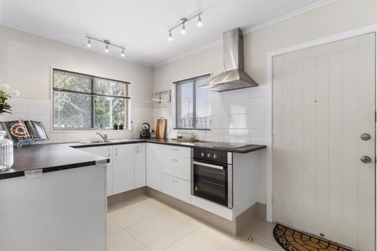 Photo of property in 5/3 Opaheke Road, Papakura, 2110