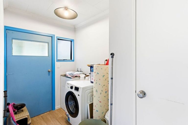 Photo of property in 13c Burns Street, South Dunedin, Dunedin, 9012