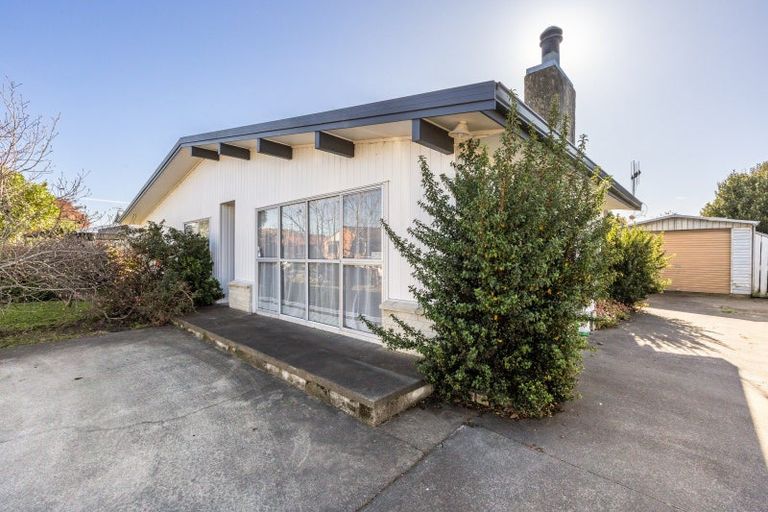 Photo of property in 8 Jeffares Place, Taradale, Napier, 4112