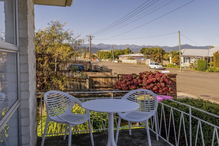 Photo of property in 36 York Street, Levin, 5510