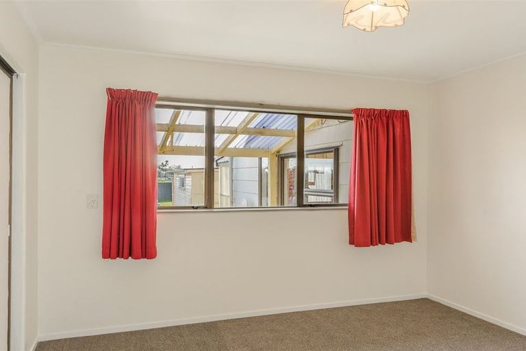 Photo of property in 111 Brougham Street, Westport, 7825