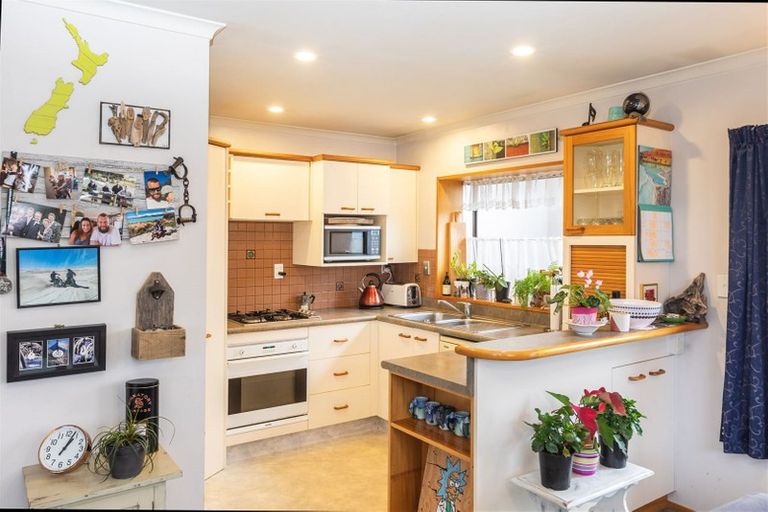 Photo of property in 27 Stillwater Avenue, Burwood, Christchurch, 8083