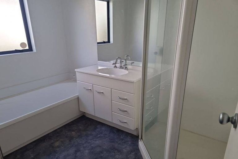 Photo of property in 13 Northmeadow Drive, Rototuna, Hamilton, 3210