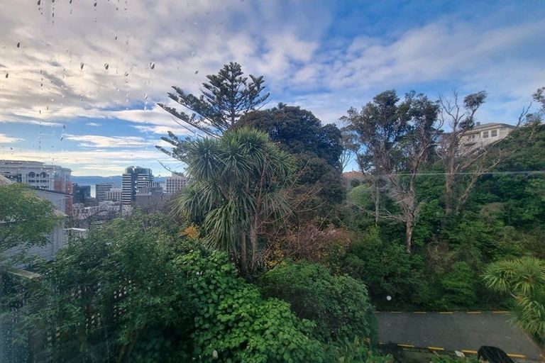 Photo of property in 57 Aurora Terrace, Kelburn, Wellington, 6012