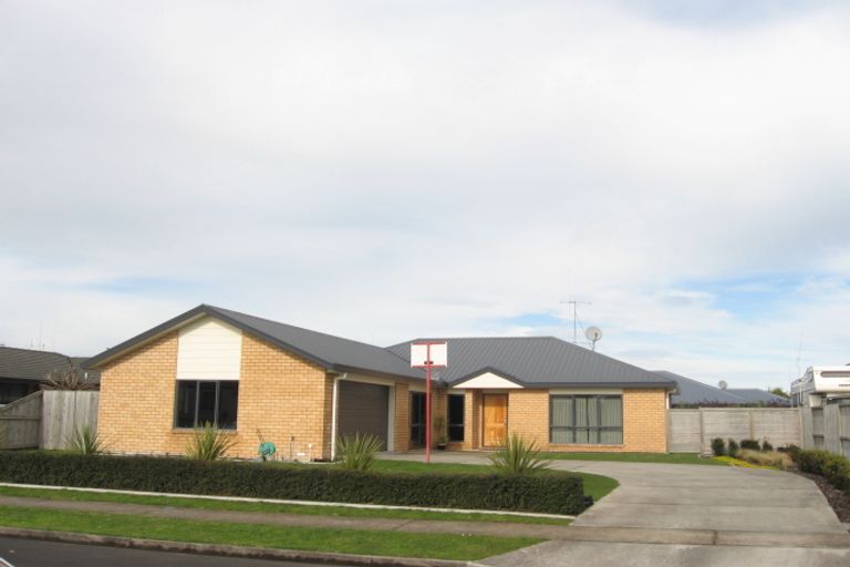 Photo of property in 5 Blairgowrie Place, Rototuna North, Hamilton, 3210