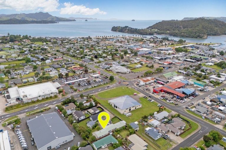 Photo of property in 8 Joan Gaskell Drive, Whitianga, 3510