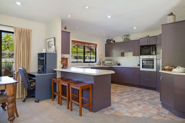 Photo of property in 4 Innes Place, Arrowtown, 9302