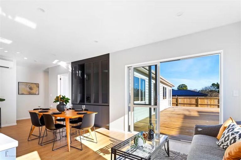 Photo of property in 4 Cutfield Lane, Kumeu, 0810