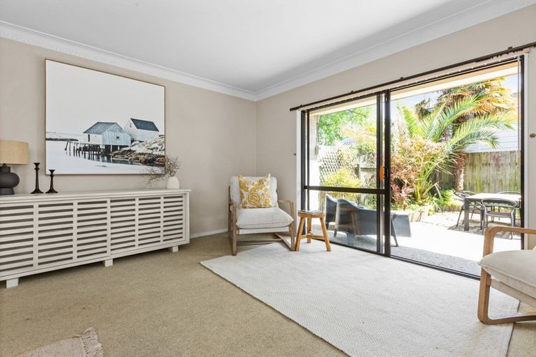 Photo of property in 2/409 Knight Street, Hastings, 4122