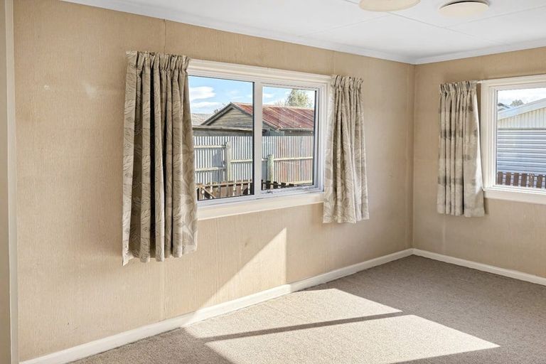 Photo of property in 86 Cox Street, Geraldine, 7930