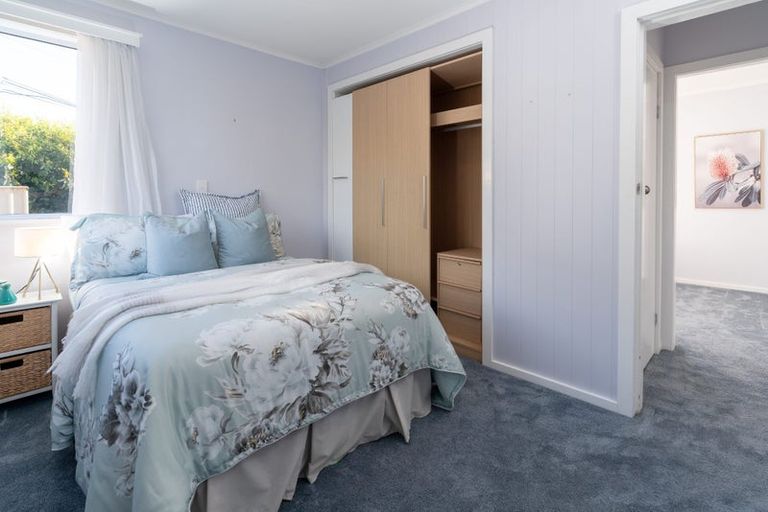 Photo of property in 77 The Parade, Paekakariki, 5034