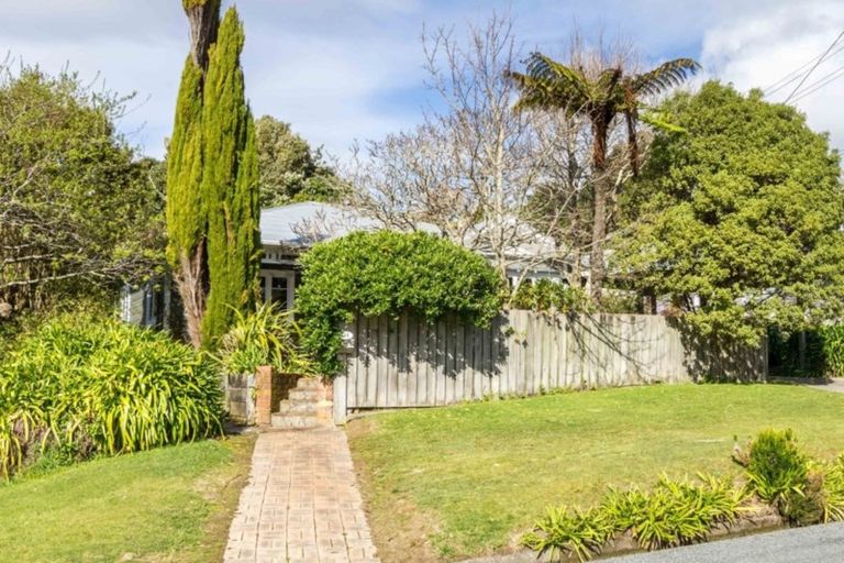 Photo of property in 55 Awatea Street, Ranui, Porirua, 5024