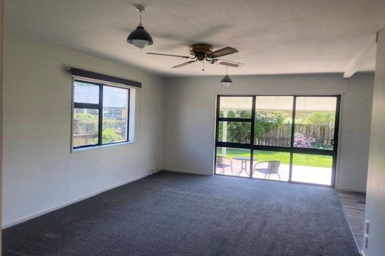 Photo of property in 4 Coach Court, Cromwell, 9310