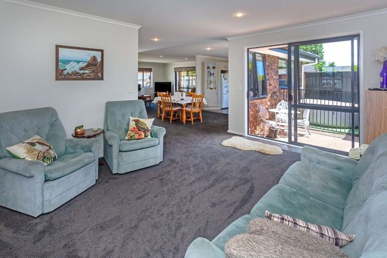 Photo of property in 16 Cobham Lane, Whitianga, 3510