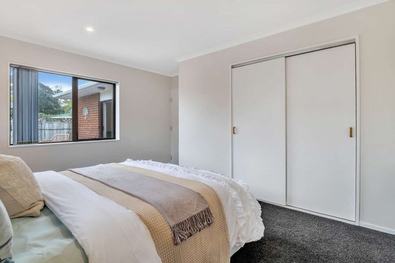 Photo of property in 1 Loader Place, Tawhero, Whanganui, 4501