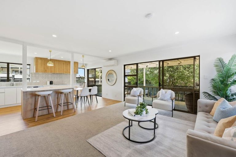 Photo of property in 34b Majesty Place, Half Moon Bay, Auckland, 2012