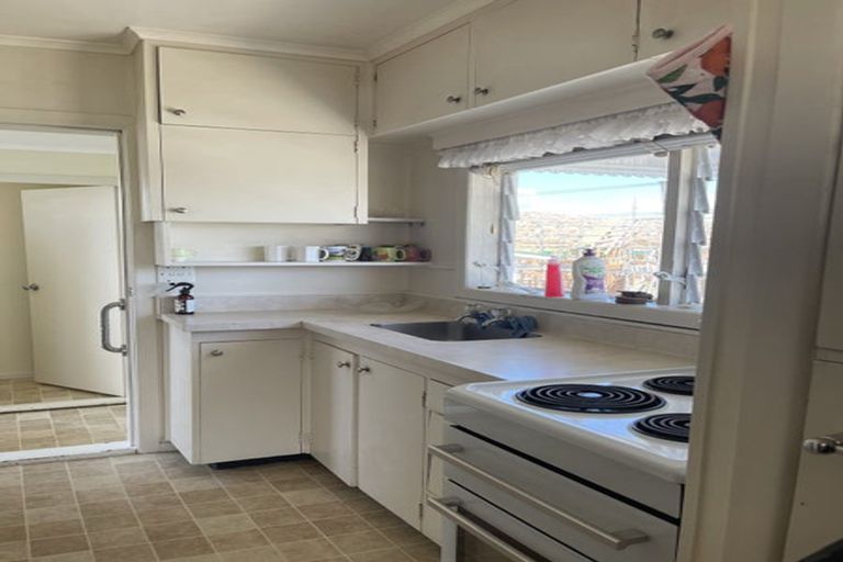 Photo of property in 32 Karaka Road, Beachlands, Auckland, 2018