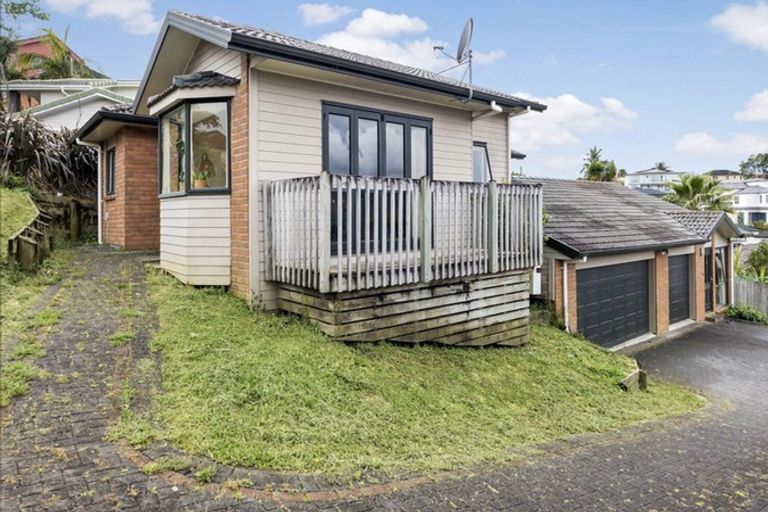 Photo of property in 14 Virginia Street, Henderson, Auckland, 0612