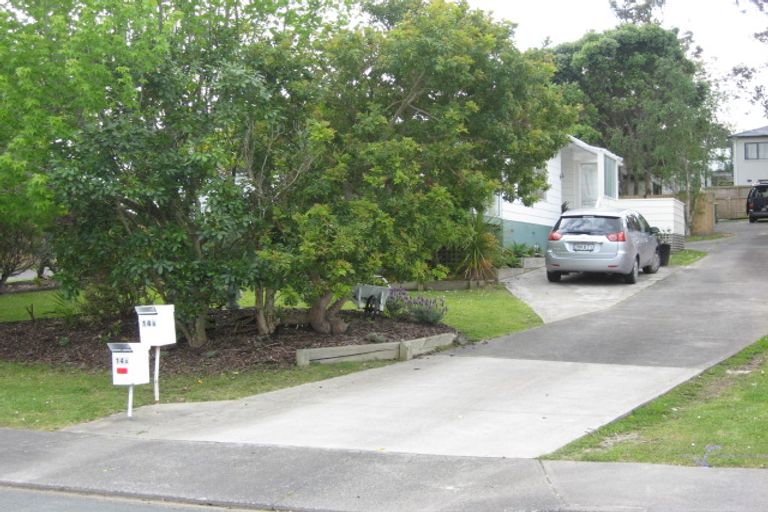 Photo of property in 14a Brandon Road, Manly, Whangaparaoa, 0930